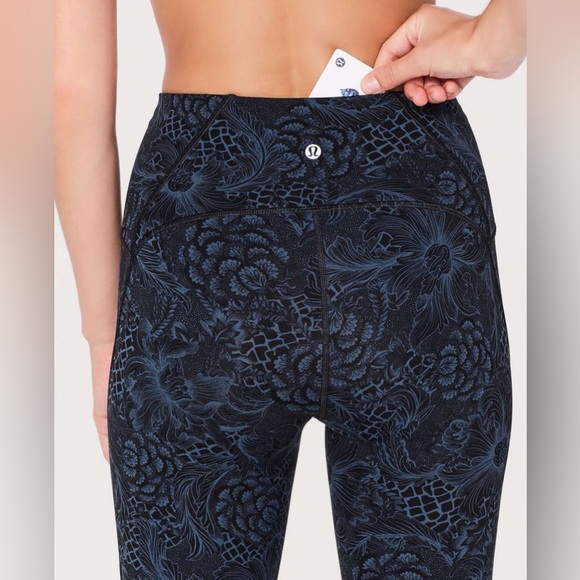 Lululemon Train Times 7/8 Pant *25" - Picture 5 of 16